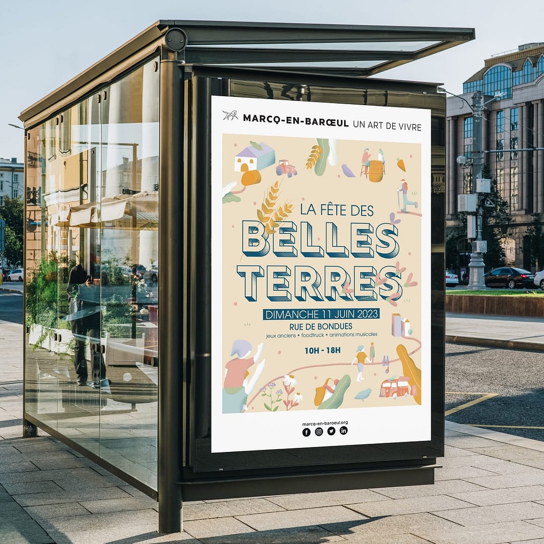 Photo d'une affiche abribus pour un festival